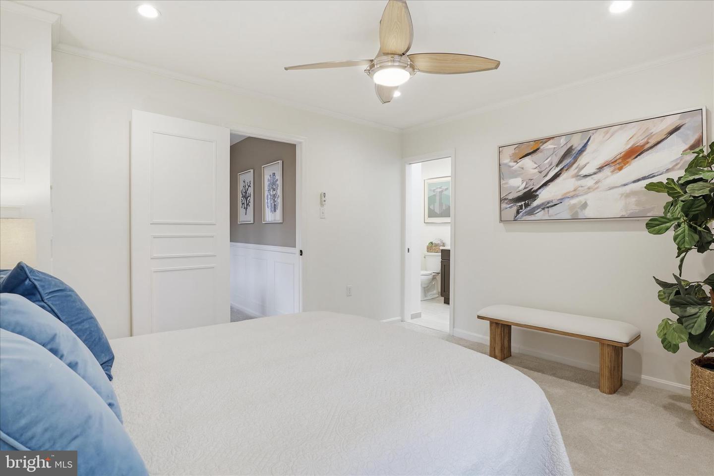 5421 BARRISTER PL, ALEXANDRIA, Virginia 22304, 2 Bedrooms Bedrooms, ,2 BathroomsBathrooms,Residential,For sale,5421 BARRISTER PL,VAAX2054654 MLS # VAAX2054654