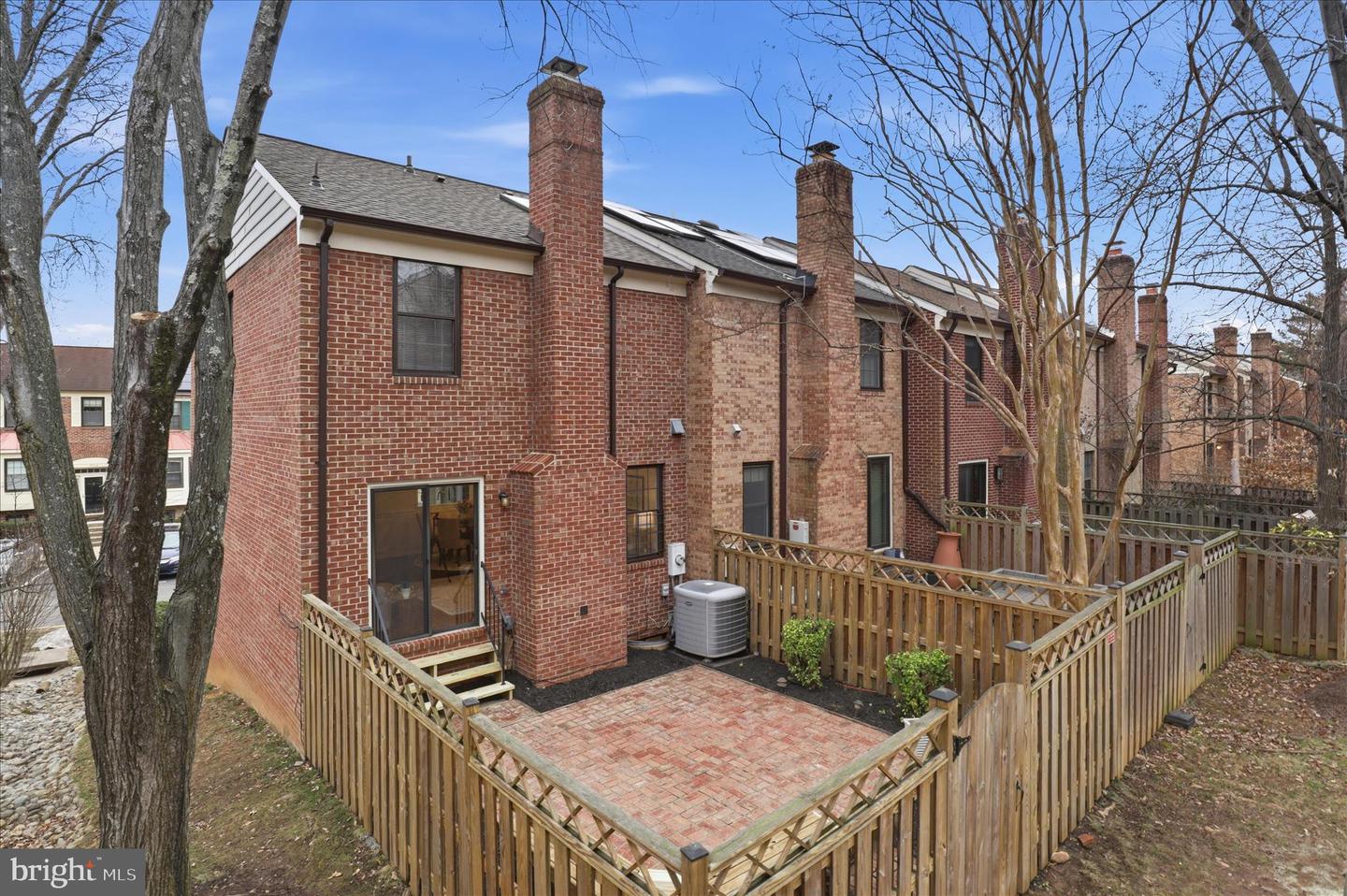 5421 BARRISTER PL, ALEXANDRIA, Virginia 22304, 2 Bedrooms Bedrooms, ,2 BathroomsBathrooms,Residential,For sale,5421 BARRISTER PL,VAAX2054654 MLS # VAAX2054654