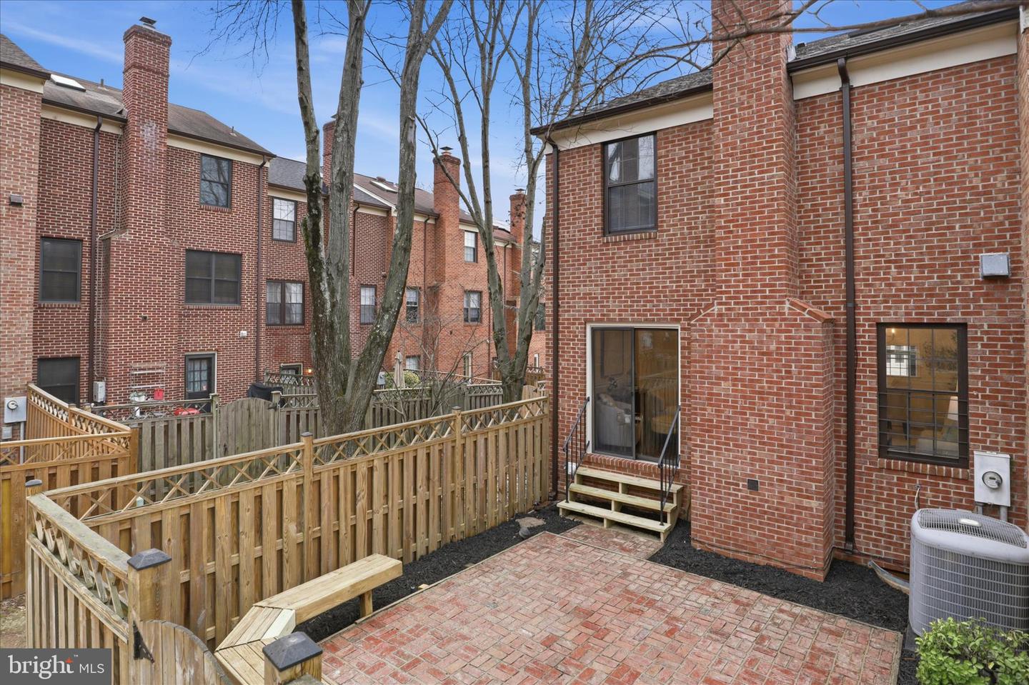 5421 BARRISTER PL, ALEXANDRIA, Virginia 22304, 2 Bedrooms Bedrooms, ,2 BathroomsBathrooms,Residential,For sale,5421 BARRISTER PL,VAAX2054654 MLS # VAAX2054654