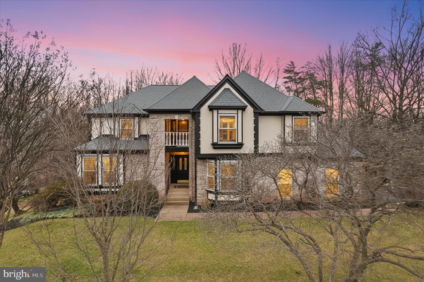 11668 GILMAN LN, HERNDON, Virginia 20170, 4 Bedrooms Bedrooms, 19 Rooms Rooms,3 BathroomsBathrooms,Residential,For sale,11668 GILMAN LN,VAFX2293534 MLS # VAFX2293534