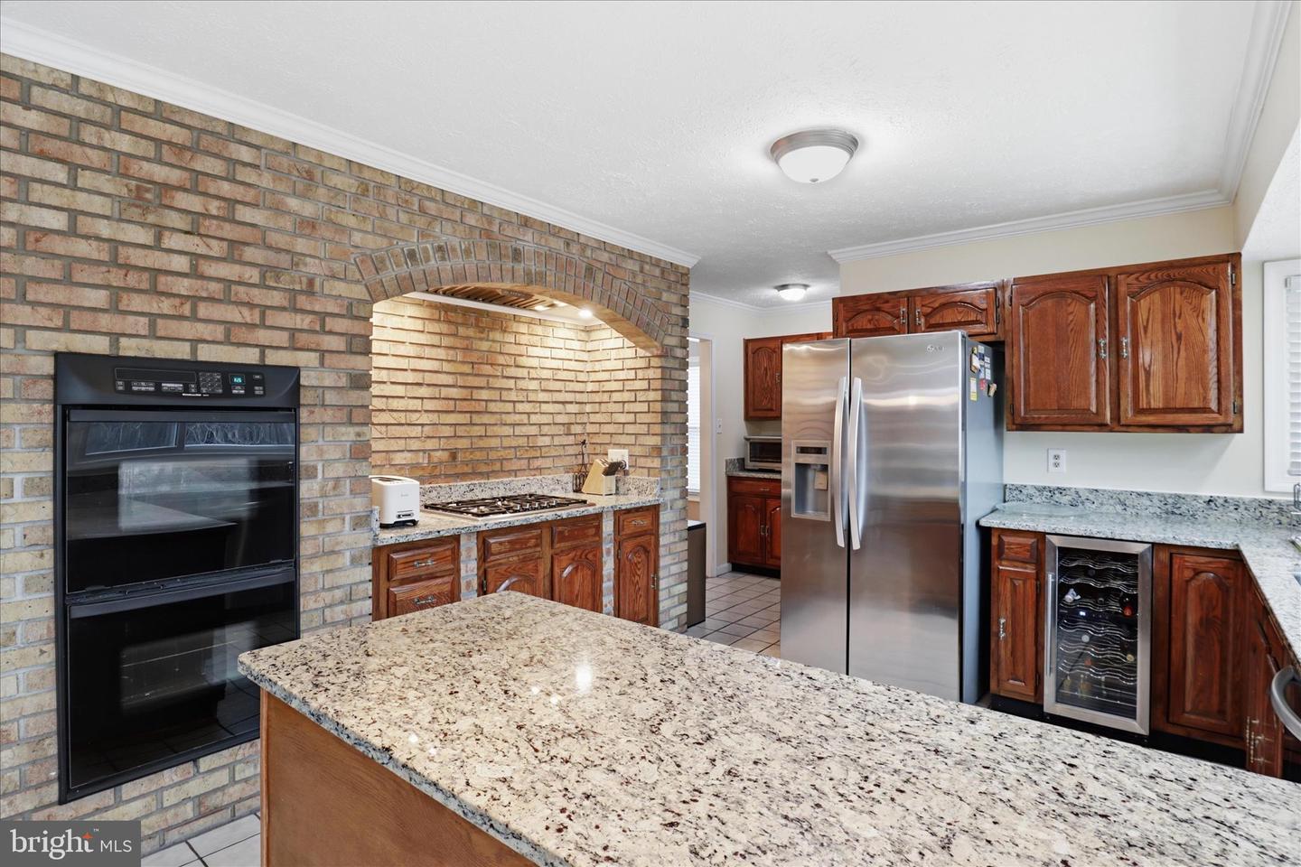 11668 GILMAN LN, HERNDON, Virginia 20170, 4 Bedrooms Bedrooms, 19 Rooms Rooms,3 BathroomsBathrooms,Residential,For sale,11668 GILMAN LN,VAFX2293534 MLS # VAFX2293534