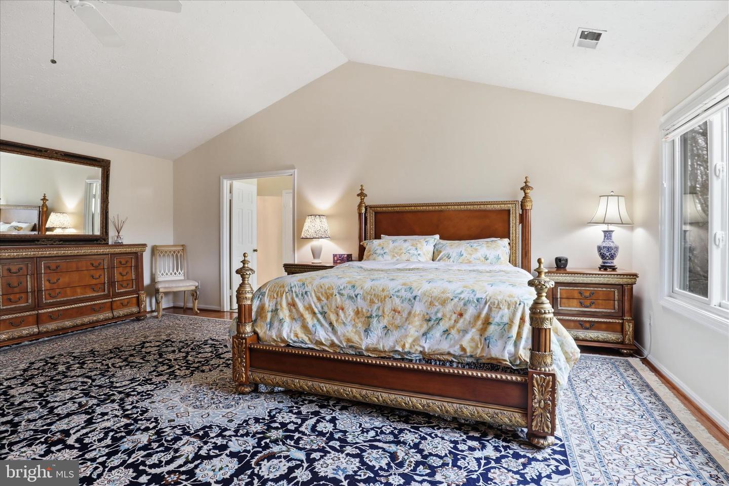 11668 GILMAN LN, HERNDON, Virginia 20170, 4 Bedrooms Bedrooms, 19 Rooms Rooms,3 BathroomsBathrooms,Residential,For sale,11668 GILMAN LN,VAFX2293534 MLS # VAFX2293534