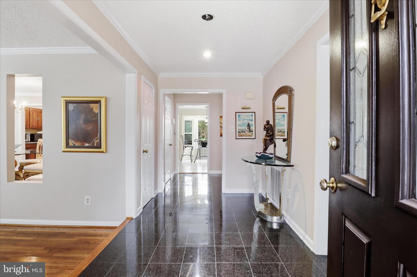 11668 GILMAN LN, HERNDON, Virginia 20170, 4 Bedrooms Bedrooms, 19 Rooms Rooms,3 BathroomsBathrooms,Residential,For sale,11668 GILMAN LN,VAFX2293534 MLS # VAFX2293534