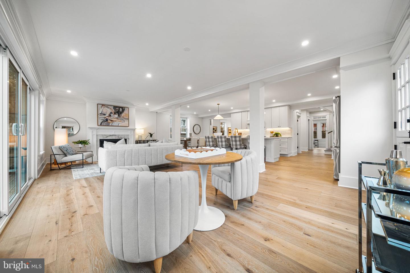 607 JOHNSTON PL, ALEXANDRIA, Virginia 22301, 4 Bedrooms Bedrooms, ,4 BathroomsBathrooms,Residential,For sale,607 JOHNSTON PL,VAAX2054688 MLS # VAAX2054688