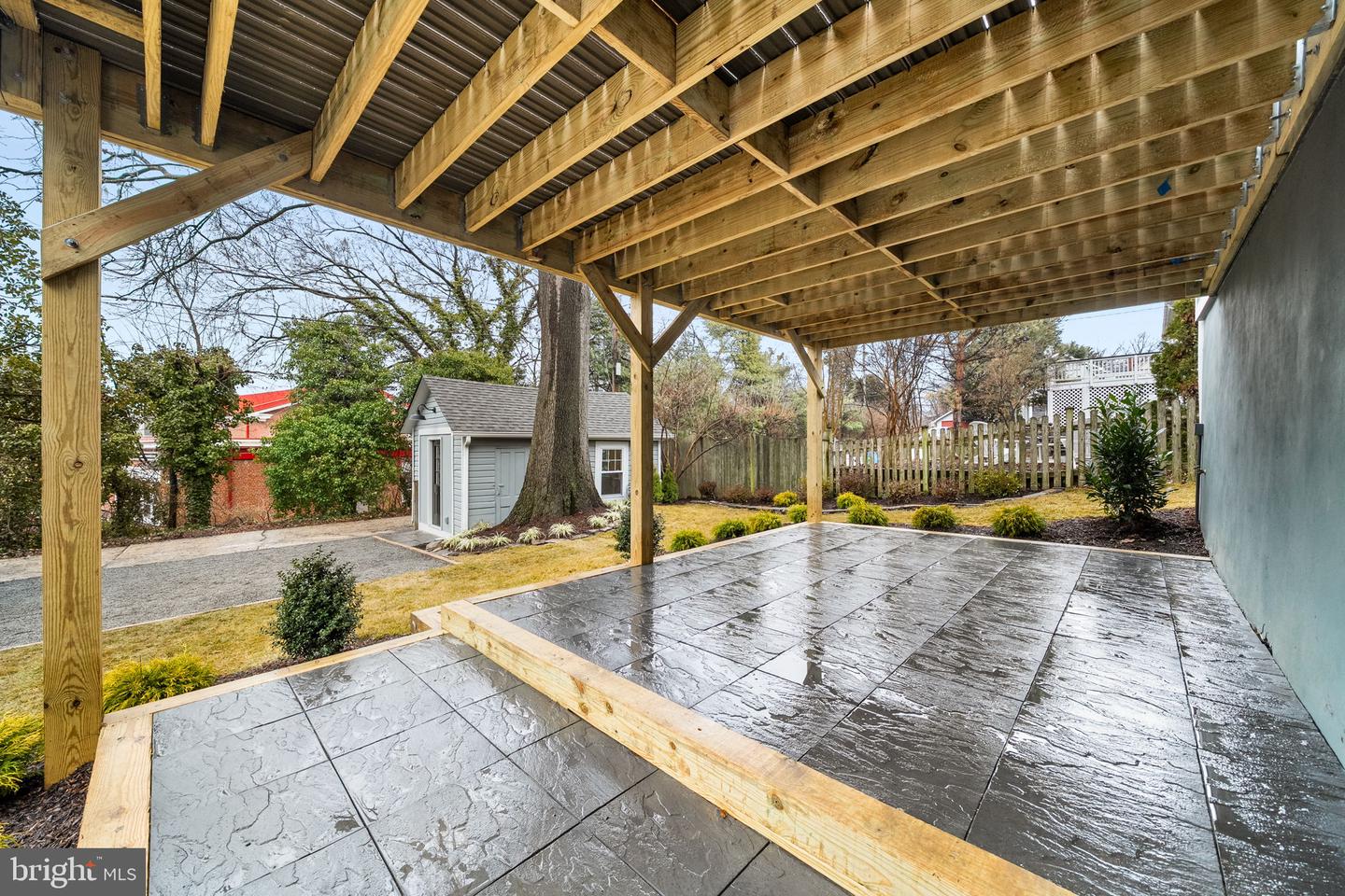 607 JOHNSTON PL, ALEXANDRIA, Virginia 22301, 4 Bedrooms Bedrooms, ,4 BathroomsBathrooms,Residential,For sale,607 JOHNSTON PL,VAAX2054688 MLS # VAAX2054688