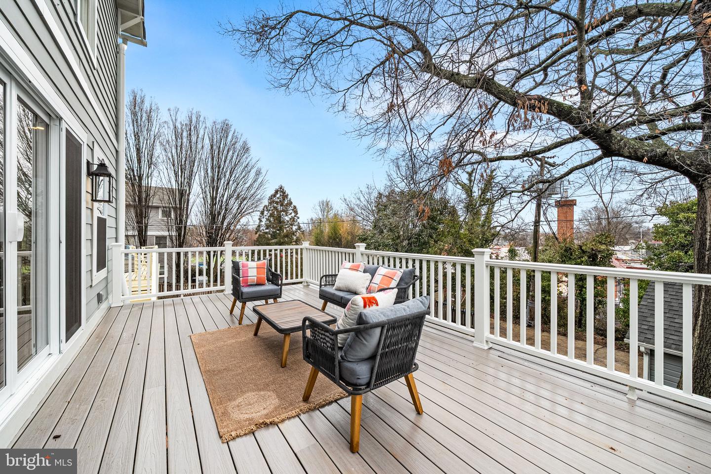 607 JOHNSTON PL, ALEXANDRIA, Virginia 22301, 4 Bedrooms Bedrooms, ,4 BathroomsBathrooms,Residential,For sale,607 JOHNSTON PL,VAAX2054688 MLS # VAAX2054688