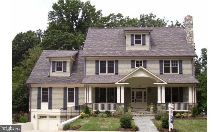 3408 N VENICE ST, ARLINGTON, Virginia 22207, 6 Bedrooms Bedrooms, ,5 BathroomsBathrooms,Residential,For sale,3408 N VENICE ST,VAAR2069558 MLS # VAAR2069558