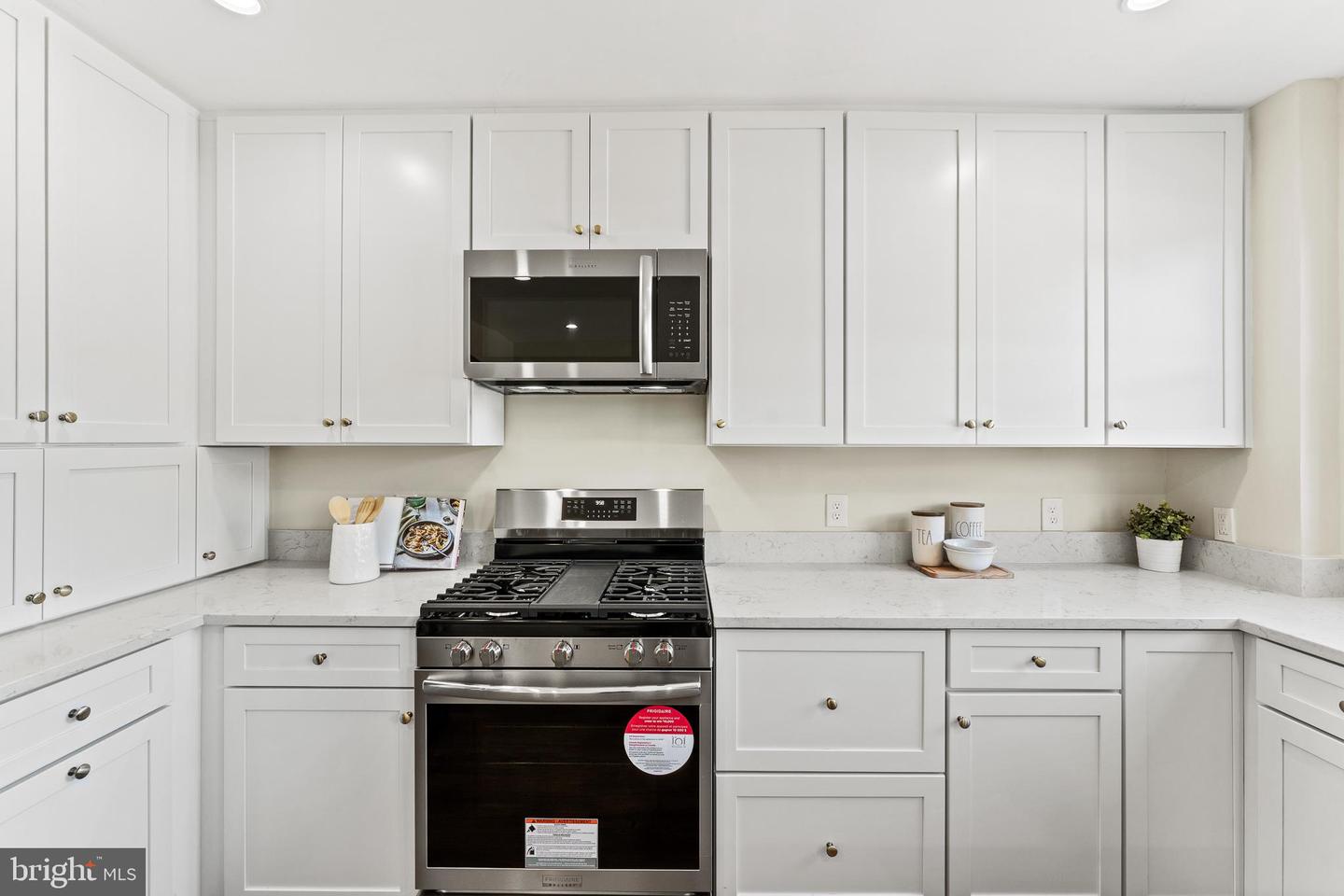 1764 LYMAN PL NE, WASHINGTON, District Of Columbia 20002, 4 Bedrooms Bedrooms, ,2 BathroomsBathrooms,Residential,For sale,1764 LYMAN PL NE,DCDC2248640 MLS # DCDC2248640