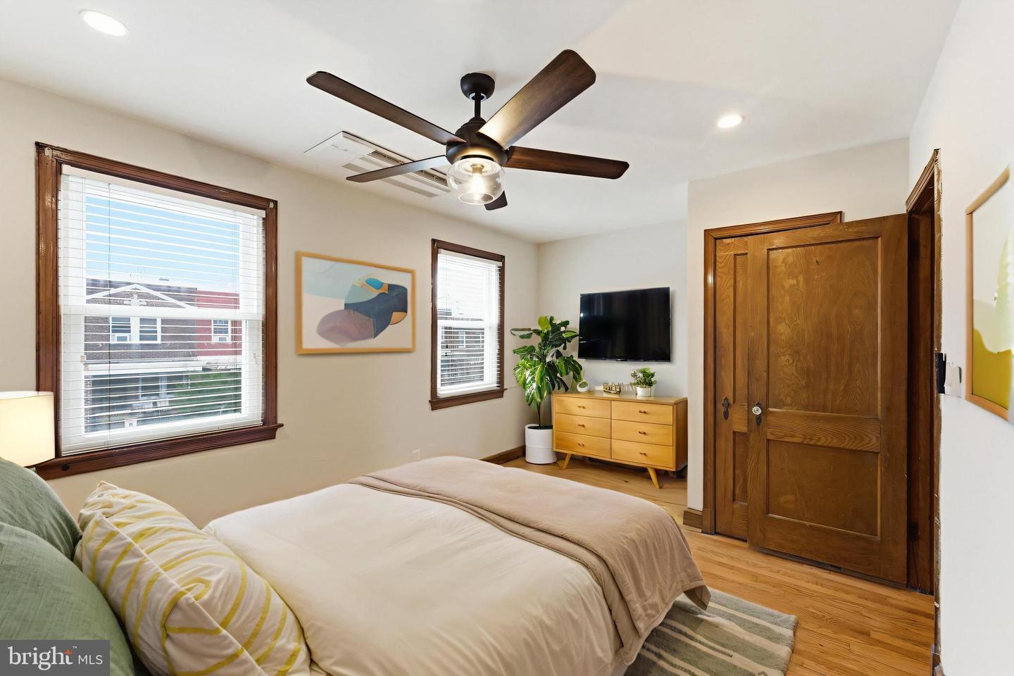 1764 LYMAN PL NE, WASHINGTON, District Of Columbia 20002, 4 Bedrooms Bedrooms, ,2 BathroomsBathrooms,Residential,For sale,1764 LYMAN PL NE,DCDC2248640 MLS # DCDC2248640