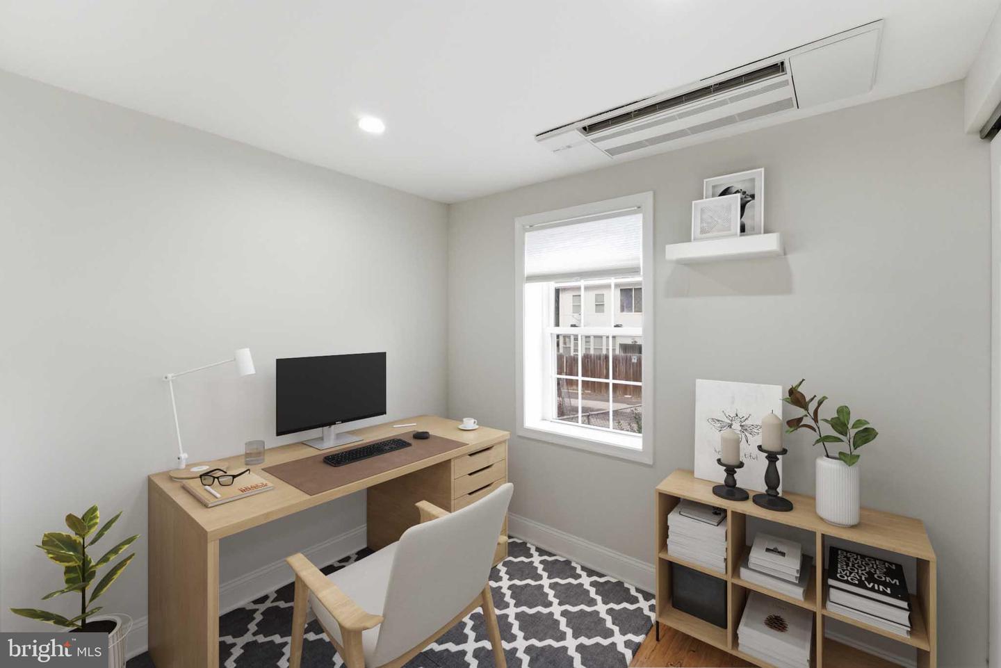 1764 LYMAN PL NE, WASHINGTON, District Of Columbia 20002, 4 Bedrooms Bedrooms, ,2 BathroomsBathrooms,Residential,For sale,1764 LYMAN PL NE,DCDC2248640 MLS # DCDC2248640