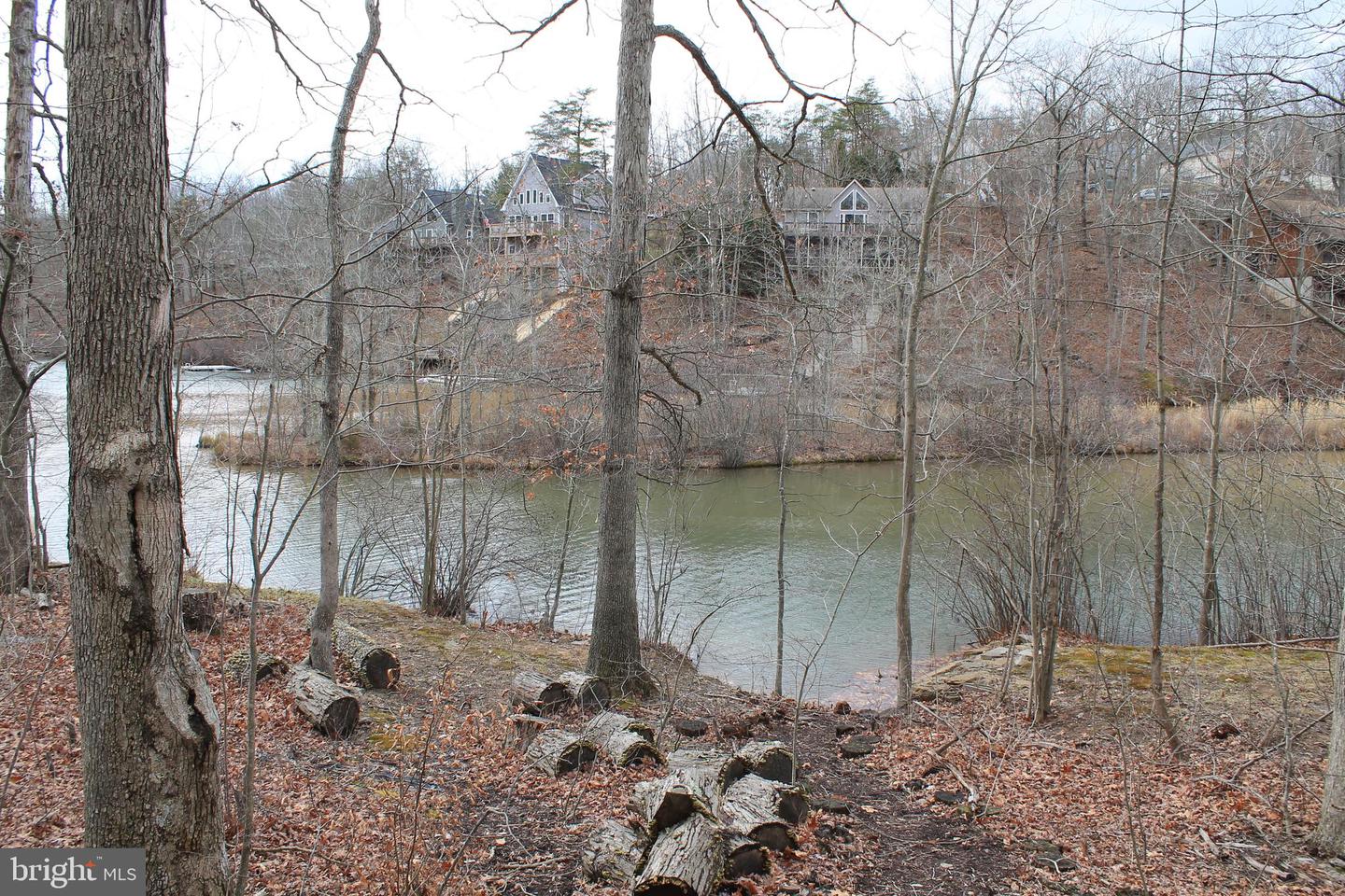 0 LAKEVIEW, CROSS JUNCTION, Virginia 22625, ,Land,For sale,0 LAKEVIEW,VAFV2039938 MLS # VAFV2039938