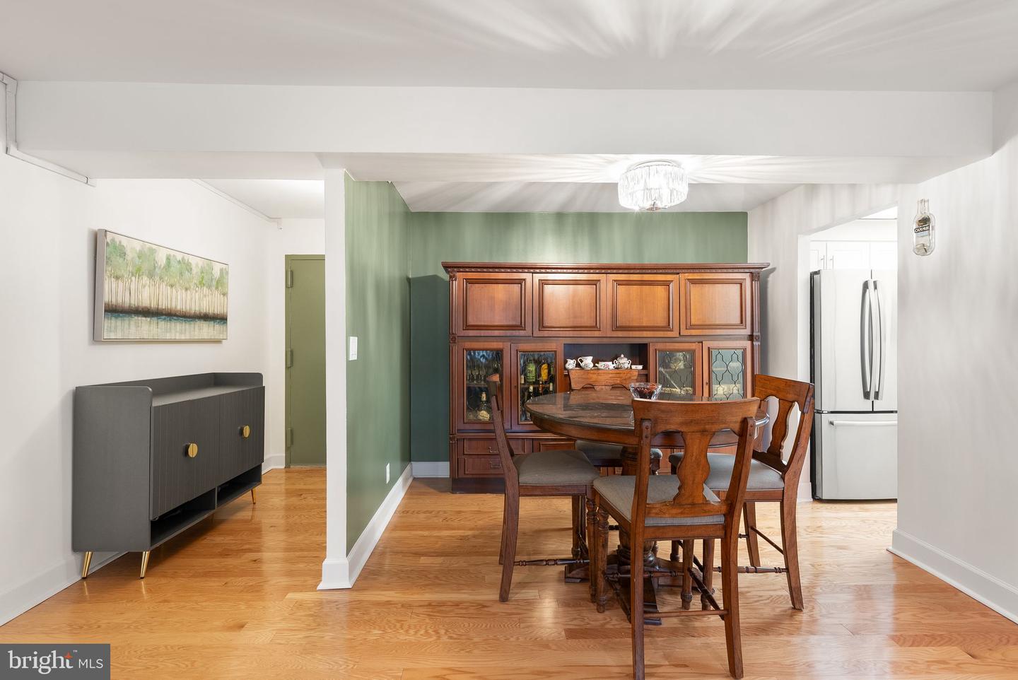 7651 TREMAYNE PL #211, MCLEAN, Virginia 22102, 2 Bedrooms Bedrooms, ,2 BathroomsBathrooms,Residential,For sale,7651 TREMAYNE PL #211,VAFX2293806 MLS # VAFX2293806