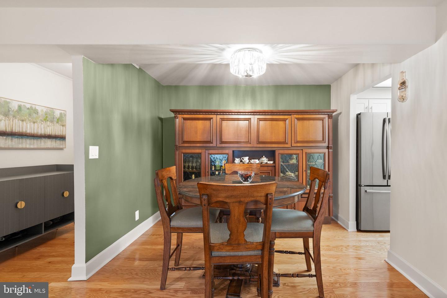 7651 TREMAYNE PL #211, MCLEAN, Virginia 22102, 2 Bedrooms Bedrooms, ,2 BathroomsBathrooms,Residential,For sale,7651 TREMAYNE PL #211,VAFX2293806 MLS # VAFX2293806