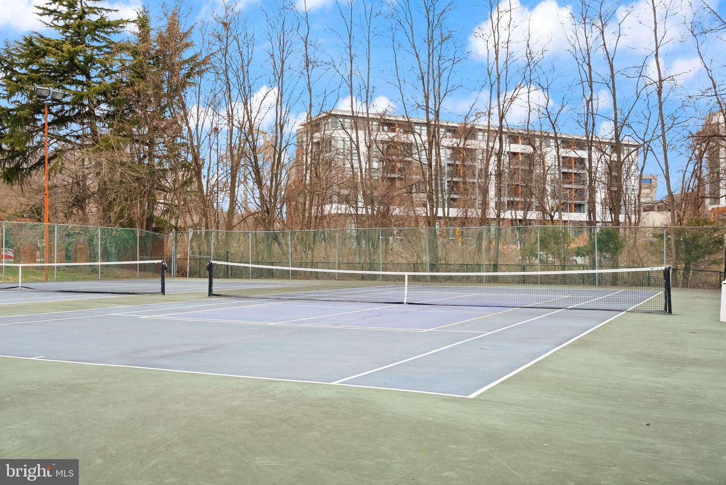 7651 TREMAYNE PL #211, MCLEAN, Virginia 22102, 2 Bedrooms Bedrooms, ,2 BathroomsBathrooms,Residential,For sale,7651 TREMAYNE PL #211,VAFX2293806 MLS # VAFX2293806