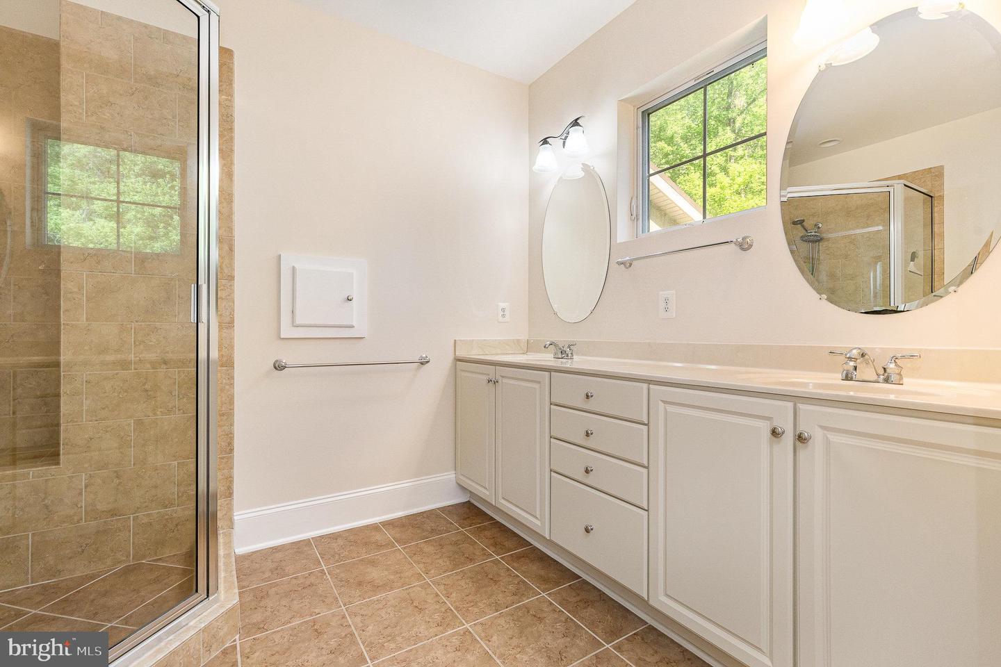 121 MARLBOROUGH POINT RD, STAFFORD, Virginia 22554, 3 Bedrooms Bedrooms, 17 Rooms Rooms,3 BathroomsBathrooms,Residential,For sale,121 MARLBOROUGH POINT RD,VAST2046604 MLS # VAST2046604