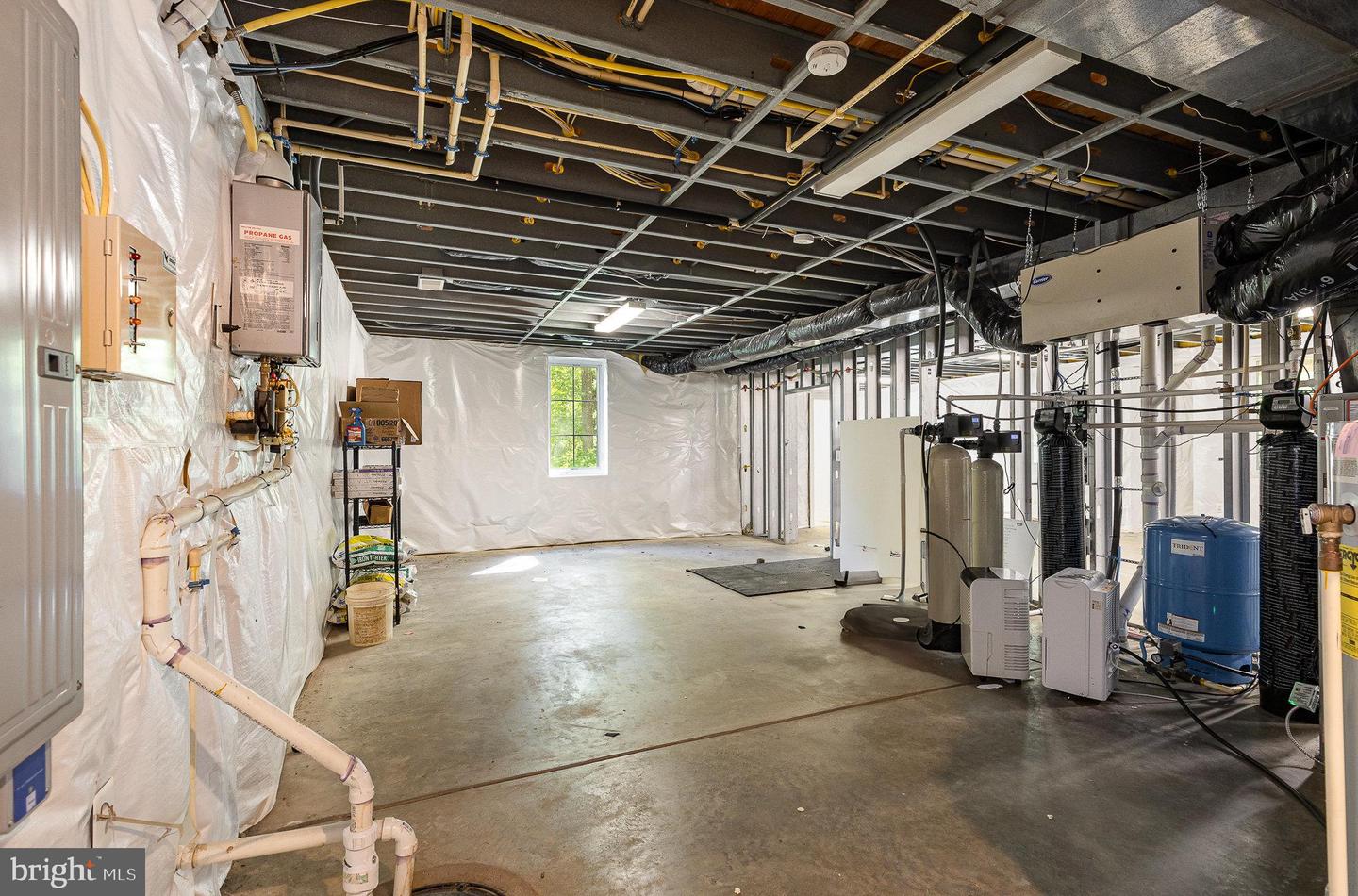 121 MARLBOROUGH POINT RD, STAFFORD, Virginia 22554, 3 Bedrooms Bedrooms, 17 Rooms Rooms,3 BathroomsBathrooms,Residential,For sale,121 MARLBOROUGH POINT RD,VAST2046604 MLS # VAST2046604