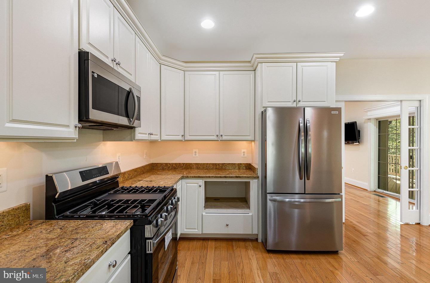 121 MARLBOROUGH POINT RD, STAFFORD, Virginia 22554, 3 Bedrooms Bedrooms, 17 Rooms Rooms,3 BathroomsBathrooms,Residential,For sale,121 MARLBOROUGH POINT RD,VAST2046604 MLS # VAST2046604