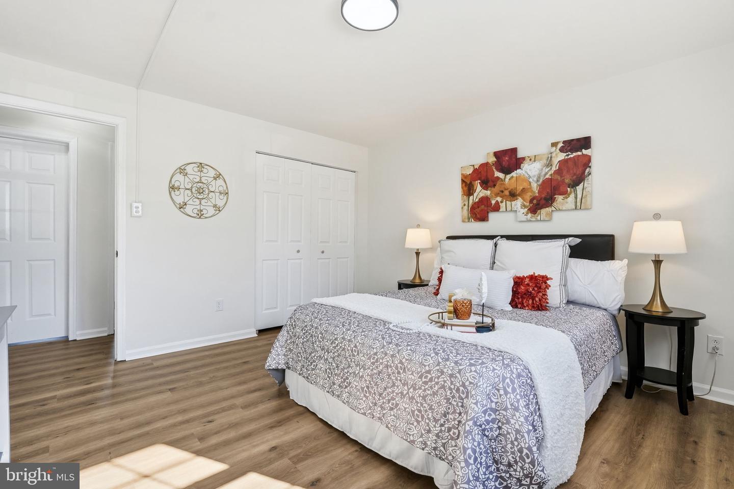 14444 COOL OAK LN, CENTREVILLE, Virginia 20121, 3 Bedrooms Bedrooms, ,2 BathroomsBathrooms,Residential,For sale,14444 COOL OAK LN,VAFX2293876 MLS # VAFX2293876