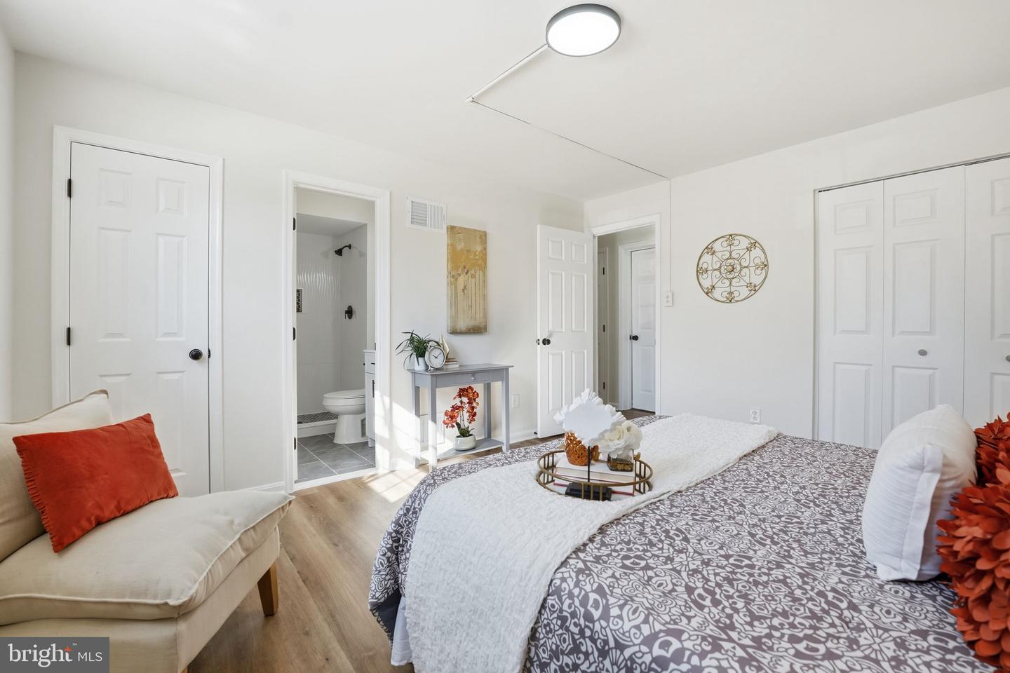 14444 COOL OAK LN, CENTREVILLE, Virginia 20121, 3 Bedrooms Bedrooms, ,2 BathroomsBathrooms,Residential,For sale,14444 COOL OAK LN,VAFX2293876 MLS # VAFX2293876