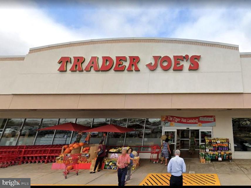 14444 COOL OAK LN, CENTREVILLE, Virginia 20121, 3 Bedrooms Bedrooms, ,2 BathroomsBathrooms,Residential,For sale,14444 COOL OAK LN,VAFX2293876 MLS # VAFX2293876