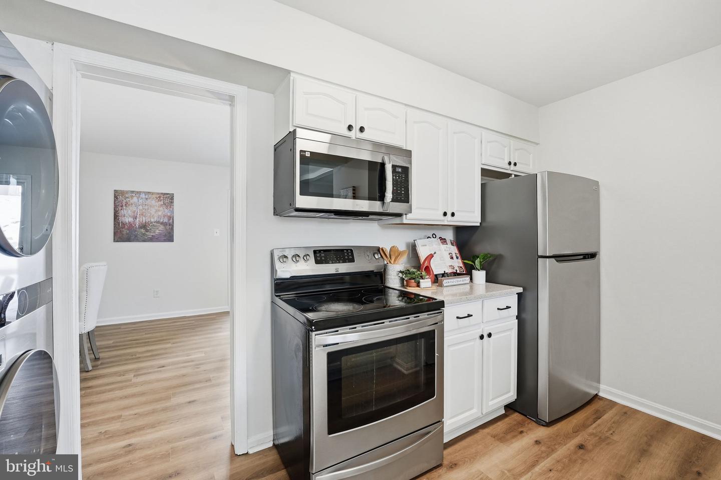 14444 COOL OAK LN, CENTREVILLE, Virginia 20121, 3 Bedrooms Bedrooms, ,2 BathroomsBathrooms,Residential,For sale,14444 COOL OAK LN,VAFX2293876 MLS # VAFX2293876