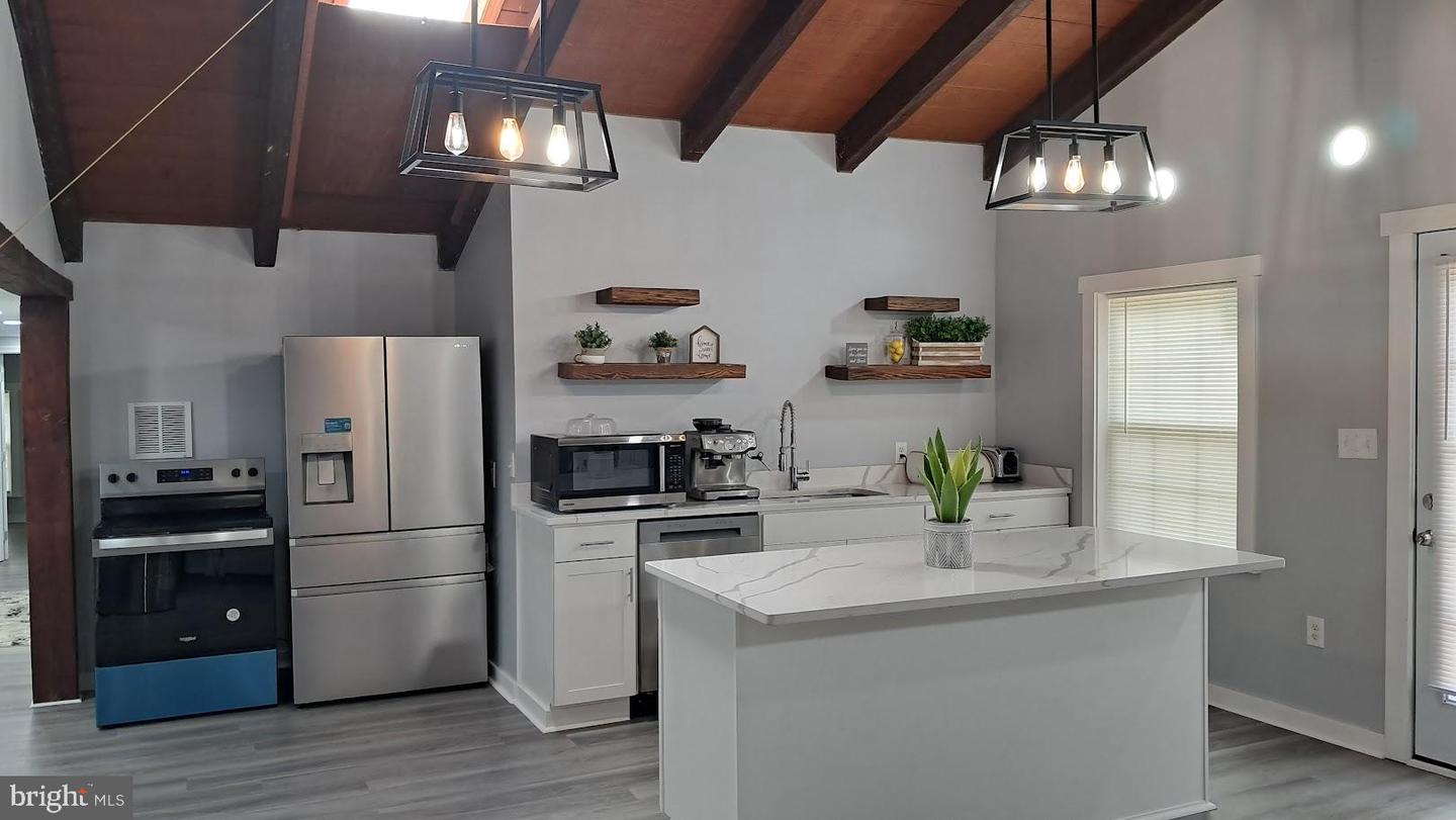 12248 CLEMENTINE LN, KING GEORGE, Virginia 22485, 4 Bedrooms Bedrooms, 8 Rooms Rooms,3 BathroomsBathrooms,Residential,For sale,12248 CLEMENTINE LN,VAKG2007704 MLS # VAKG2007704