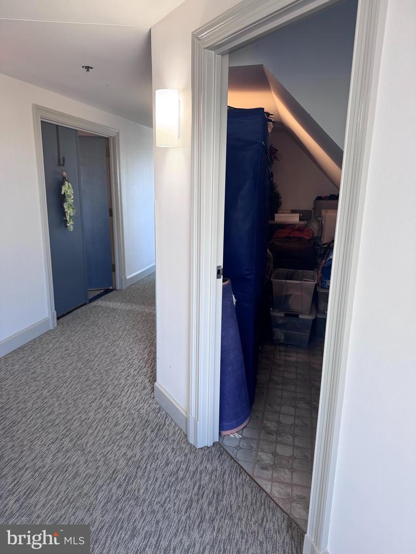 1301 N COURTHOUSE RD N #1810, ARLINGTON, Virginia 22201, 1 Bedroom Bedrooms, ,1 BathroomBathrooms,Residential,For sale,1301 N COURTHOUSE RD N #1810,VAAR2069614 MLS # VAAR2069614