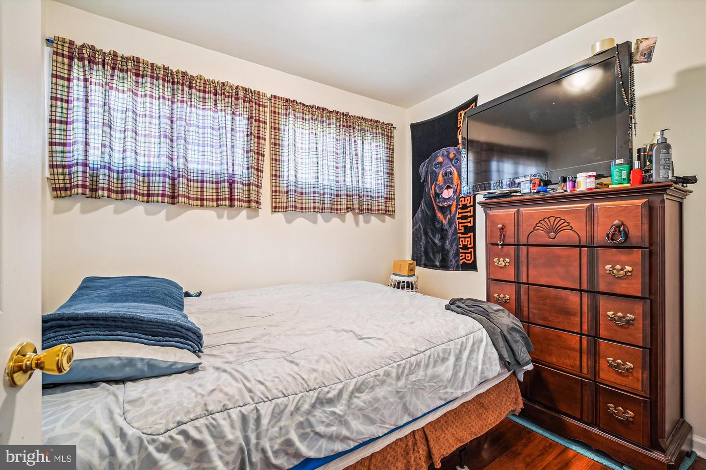 7314 INZER ST, SPRINGFIELD, Virginia 22151, 7 Bedrooms Bedrooms, 16 Rooms Rooms,3 BathroomsBathrooms,Residential,For sale,7314 INZER ST,VAFX2293902 MLS # VAFX2293902