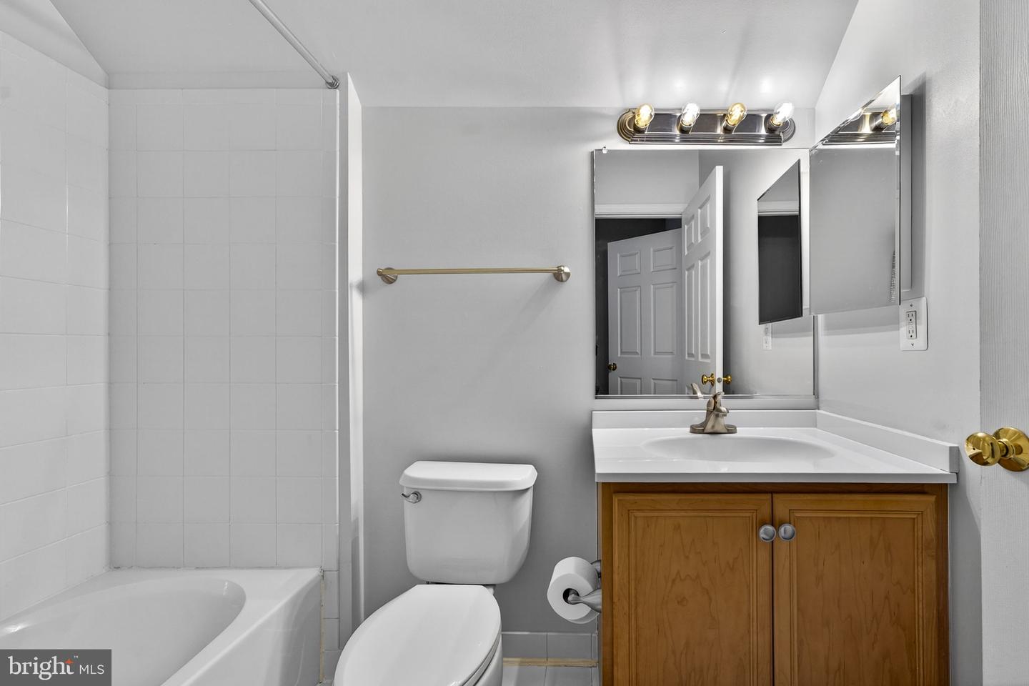 108 NORFOLK CT, WINCHESTER, Virginia 22602, 4 Bedrooms Bedrooms, ,4 BathroomsBathrooms,Residential,For sale,108 NORFOLK CT,VAFV2039932 MLS # VAFV2039932