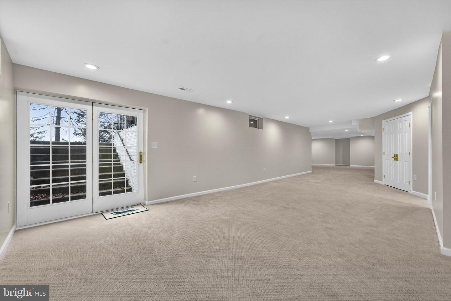 108 NORFOLK CT, WINCHESTER, Virginia 22602, 4 Bedrooms Bedrooms, ,4 BathroomsBathrooms,Residential,For sale,108 NORFOLK CT,VAFV2039932 MLS # VAFV2039932