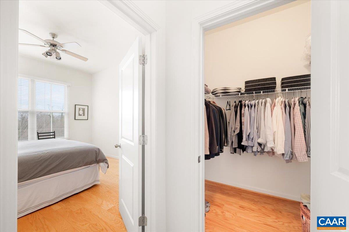 765 WALKER SQ #4A, CHARLOTTESVILLE, Virginia 22903, 2 Bedrooms Bedrooms, ,2 BathroomsBathrooms,Residential,For sale,765 WALKER SQ #4A,673913 MLS # 673913