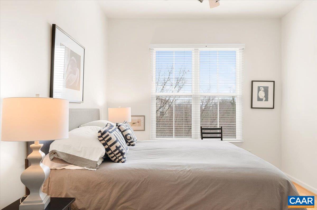 765 WALKER SQ #4A, CHARLOTTESVILLE, Virginia 22903, 2 Bedrooms Bedrooms, ,2 BathroomsBathrooms,Residential,For sale,765 WALKER SQ #4A,673913 MLS # 673913