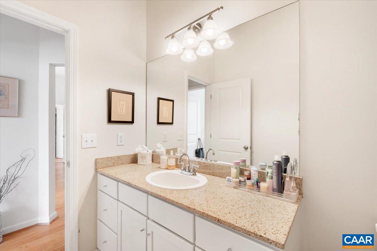 765 WALKER SQ #4A, CHARLOTTESVILLE, Virginia 22903, 2 Bedrooms Bedrooms, ,2 BathroomsBathrooms,Residential,For sale,765 WALKER SQ #4A,673913 MLS # 673913