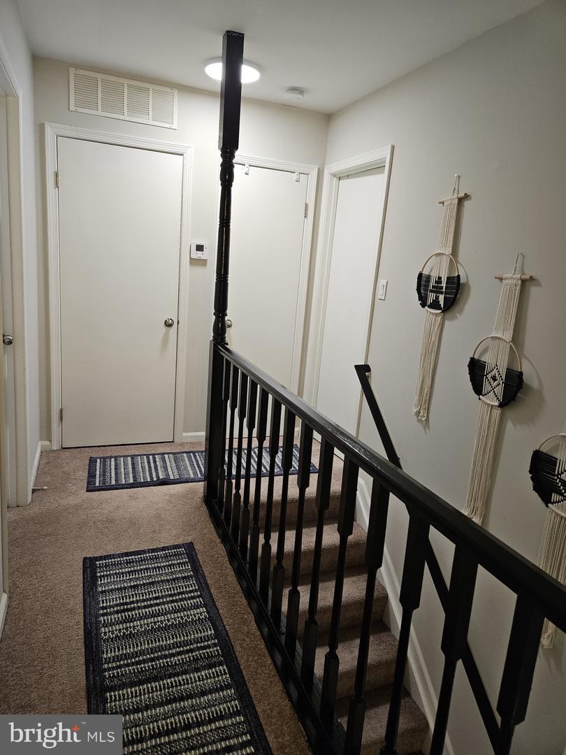 9790 HAGEL CIR, LORTON, Virginia 22079, 3 Bedrooms Bedrooms, ,2 BathroomsBathrooms,Residential,For sale,9790 HAGEL CIR,VAFX2293906 MLS # VAFX2293906