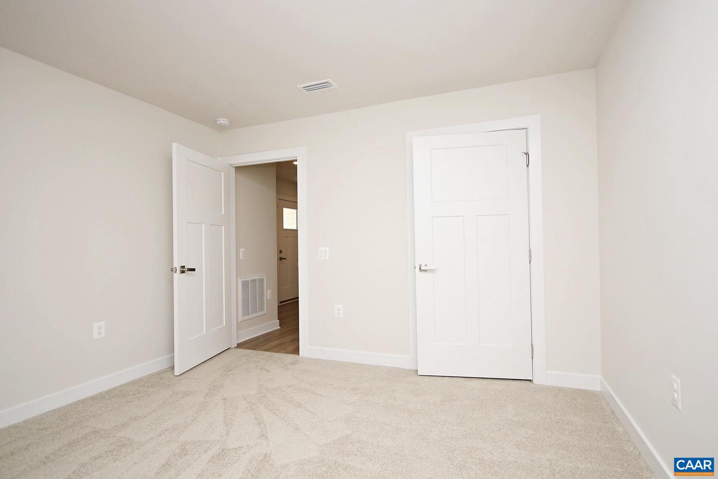 127 VIRGINIA AVE, PALMYRA, Virginia 22963, 3 Bedrooms Bedrooms, ,2 BathroomsBathrooms,Residential,For sale,127 VIRGINIA AVE,673916 MLS # 673916