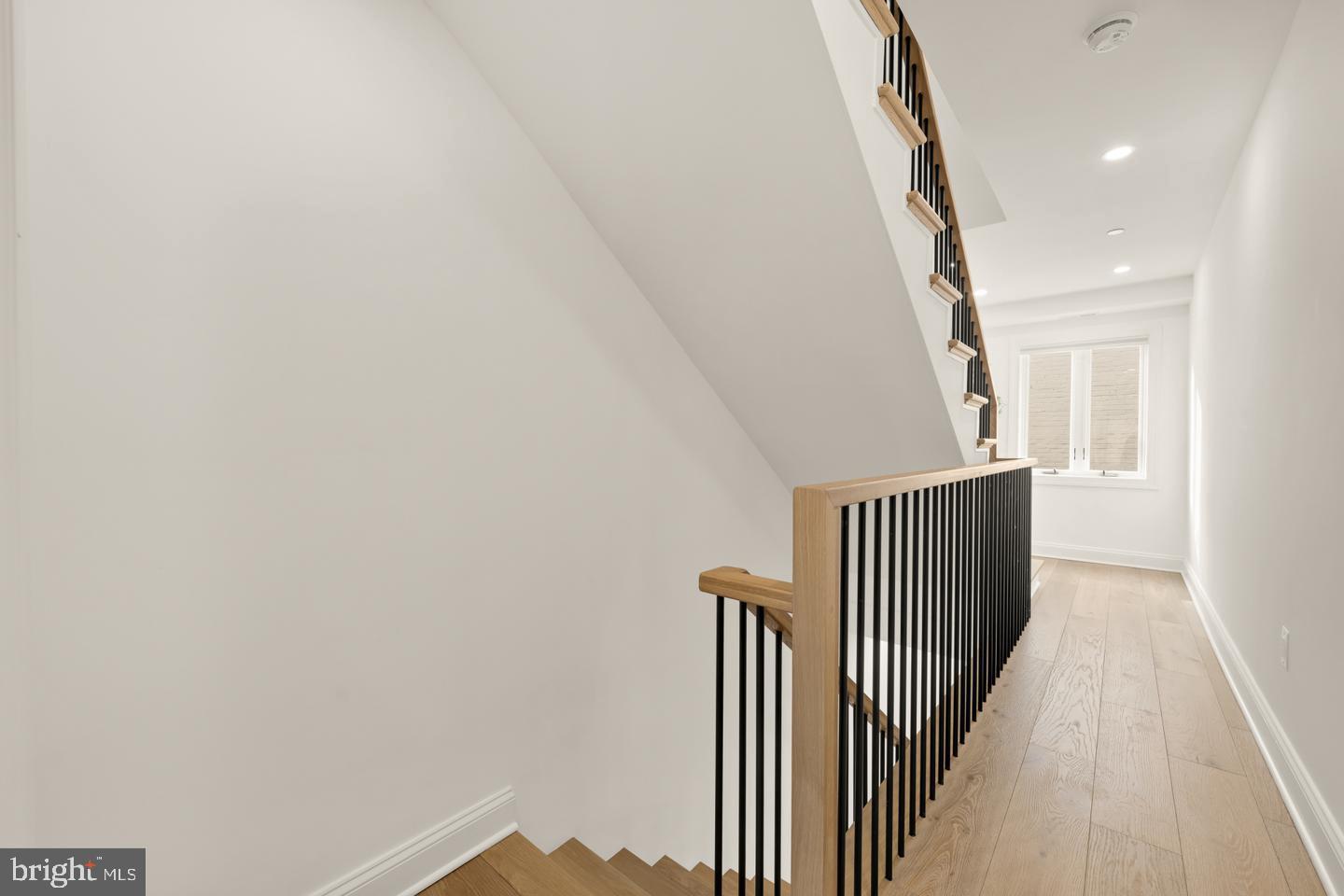 1202 POTOMAC ST NW #T6, WASHINGTON, District Of Columbia 20007, 3 Bedrooms Bedrooms, ,2 BathroomsBathrooms,Residential,For sale,1202 POTOMAC ST NW #T6,DCDC2248826 MLS # DCDC2248826