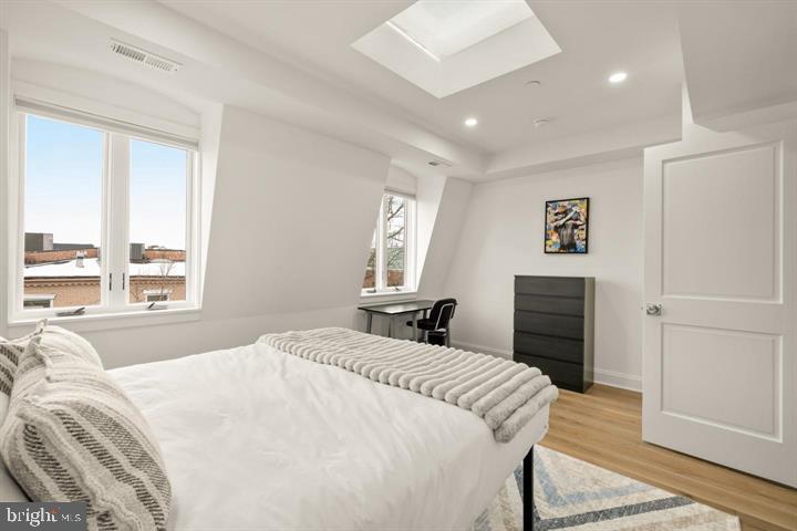 1202 POTOMAC ST NW #T6, WASHINGTON, District Of Columbia 20007, 3 Bedrooms Bedrooms, ,2 BathroomsBathrooms,Residential,For sale,1202 POTOMAC ST NW #T6,DCDC2248826 MLS # DCDC2248826