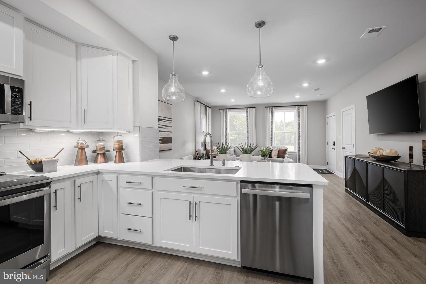 43854 CIRCUIT SQUARE #LOT 1065, ASHBURN, Virginia 20147, 3 Bedrooms Bedrooms, ,2 BathroomsBathrooms,Residential,For sale,43854 CIRCUIT SQUARE #LOT 1065,VALO2117326 MLS # VALO2117326