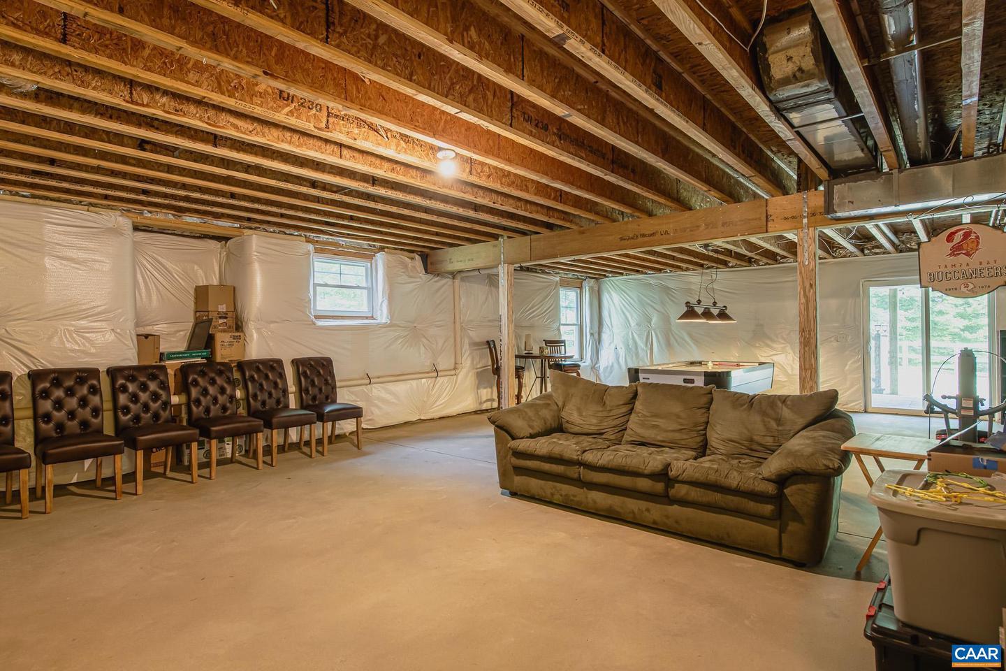 38 TIMBER RIDGE CT, ZION CROSSROADS, Virginia 22942, 4 Bedrooms Bedrooms, ,2 BathroomsBathrooms,Residential,For sale,38 TIMBER RIDGE CT,673934 MLS # 673934