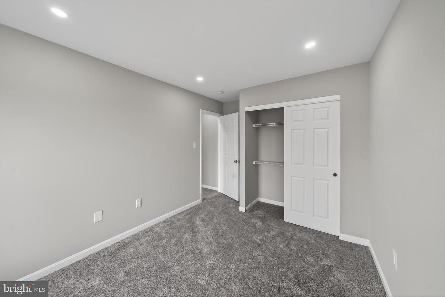 6934 VILLAGE STREAM PL, GAINESVILLE, Virginia 20155, 3 Bedrooms Bedrooms, ,1 BathroomBathrooms,Residential,For sale,6934 VILLAGE STREAM PL,VAPW2113716 MLS # VAPW2113716