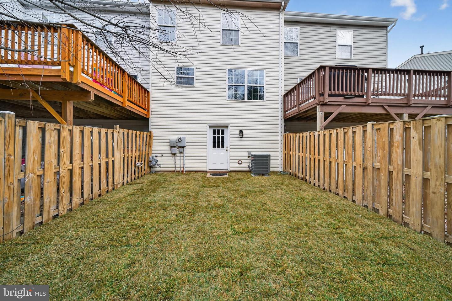 6934 VILLAGE STREAM PL, GAINESVILLE, Virginia 20155, 3 Bedrooms Bedrooms, ,1 BathroomBathrooms,Residential,For sale,6934 VILLAGE STREAM PL,VAPW2113716 MLS # VAPW2113716