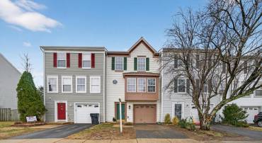 6934 VILLAGE STREAM PL, GAINESVILLE, Virginia 20155, 3 Bedrooms Bedrooms, ,1 BathroomBathrooms,Residential,For sale,6934 VILLAGE STREAM PL,VAPW2113716 MLS # VAPW2113716