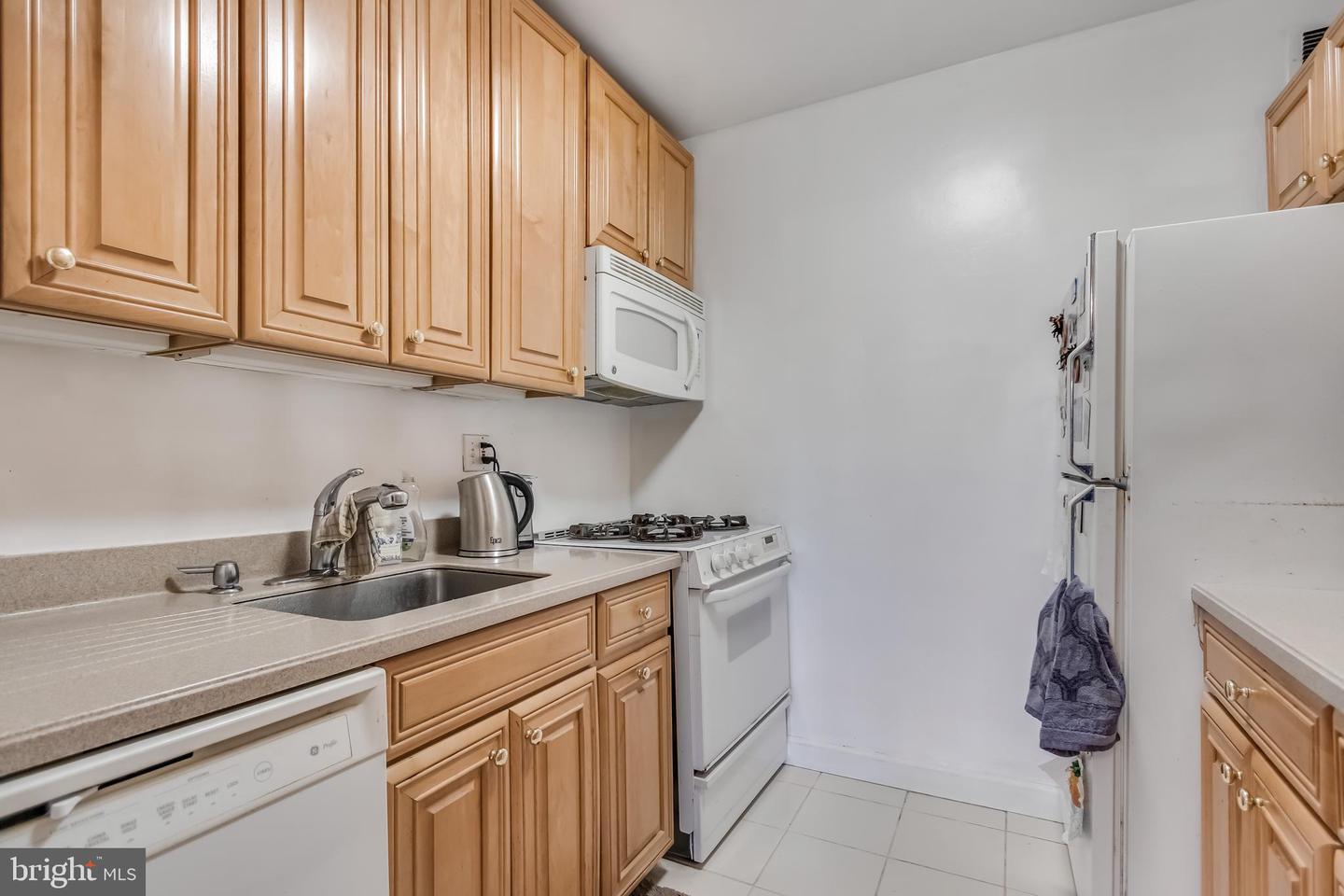 4201 CATHEDRAL AVE NW #118W, WASHINGTON, District Of Columbia 20016, 1 Bedroom Bedrooms, ,1 BathroomBathrooms,Residential,For sale,4201 CATHEDRAL AVE NW #118W,DCDC2248880 MLS # DCDC2248880