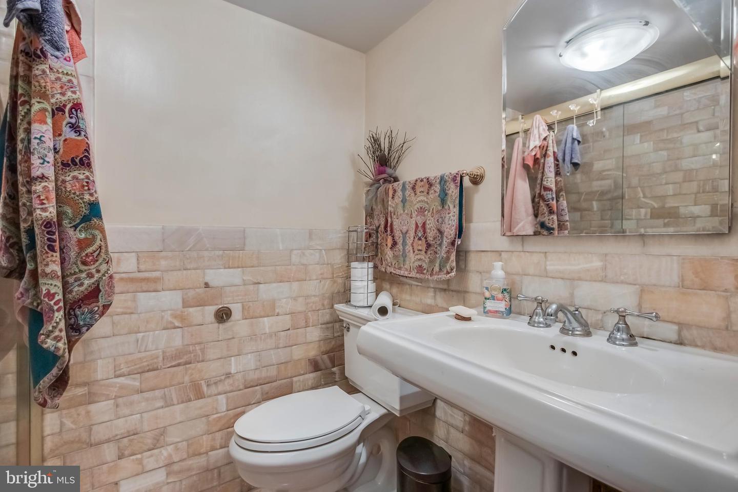 4201 CATHEDRAL AVE NW #118W, WASHINGTON, District Of Columbia 20016, 1 Bedroom Bedrooms, ,1 BathroomBathrooms,Residential,For sale,4201 CATHEDRAL AVE NW #118W,DCDC2248880 MLS # DCDC2248880
