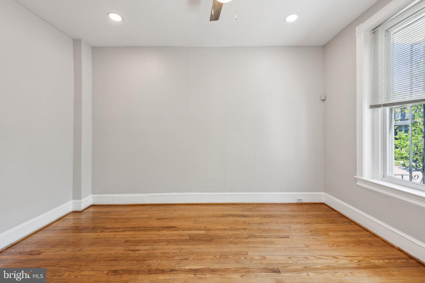 1306 E ST NE, WASHINGTON, District Of Columbia 20002, 3 Bedrooms Bedrooms, ,1 BathroomBathrooms,Residential,For sale,1306 E ST NE,DCDC2187824 MLS # DCDC2187824