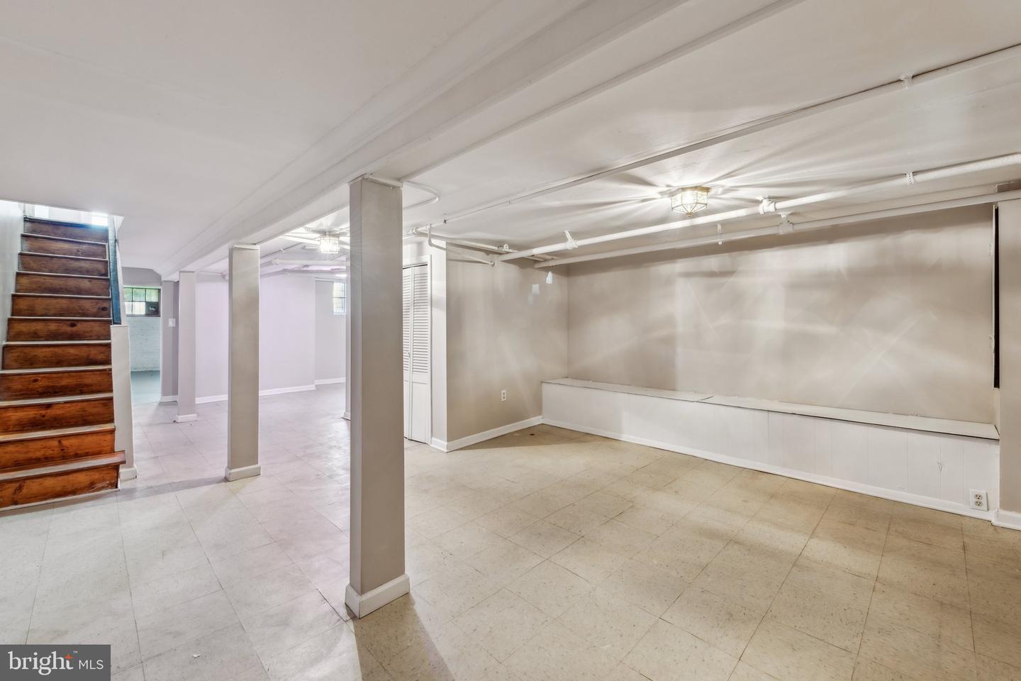 1306 E ST NE, WASHINGTON, District Of Columbia 20002, 3 Bedrooms Bedrooms, ,1 BathroomBathrooms,Residential,For sale,1306 E ST NE,DCDC2187824 MLS # DCDC2187824