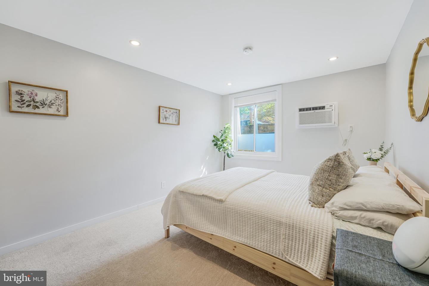 3000 7TH ST NE #101, WASHINGTON, District Of Columbia 20017, 2 Bedrooms Bedrooms, ,1 BathroomBathrooms,Residential,For sale,3000 7TH ST NE #101,DCDC2193464 MLS # DCDC2193464