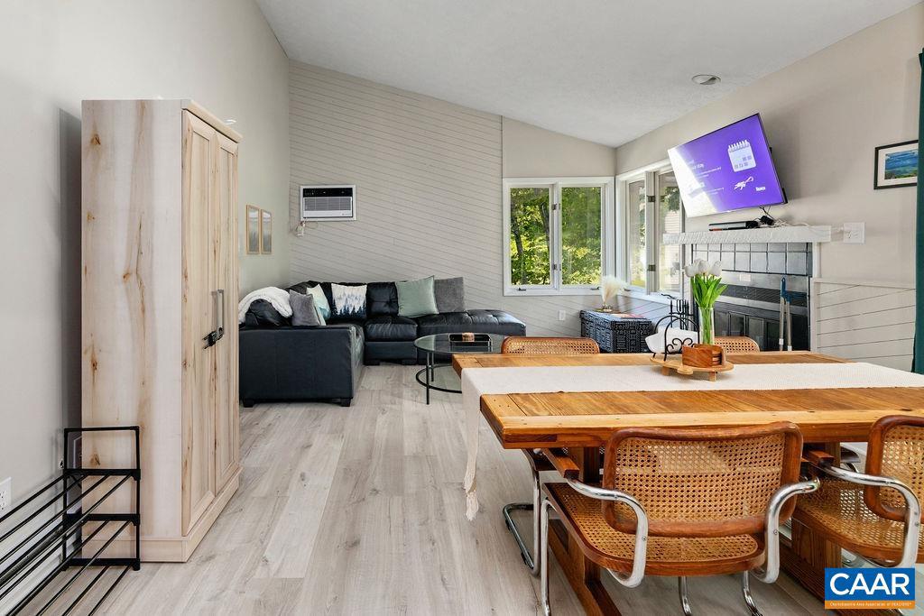 2209 TANNERS RIDGE CONDOS, WINTERGREEN RESORT, Virginia 22967, 2 Bedrooms Bedrooms, ,2 BathroomsBathrooms,Residential,For sale,2209 TANNERS RIDGE CONDOS,665434 MLS # 665434