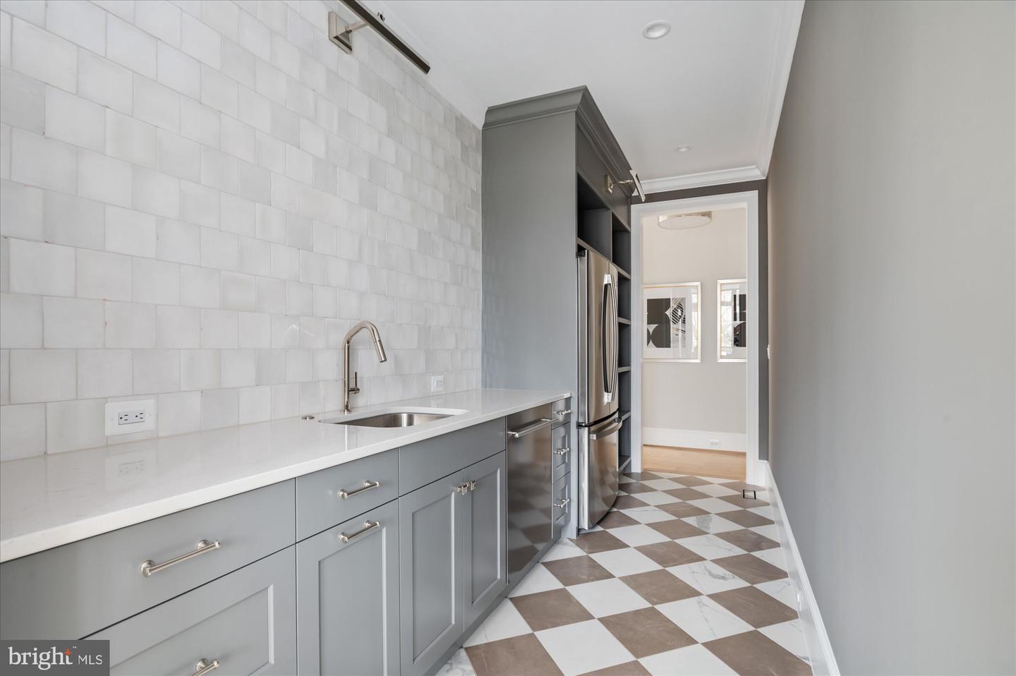 7008 ARBOR LN, MCLEAN, Virginia 22101, 5 Bedrooms Bedrooms, ,7 BathroomsBathrooms,Residential,For sale,7008 ARBOR LN,VAFX2246666 MLS # VAFX2246666