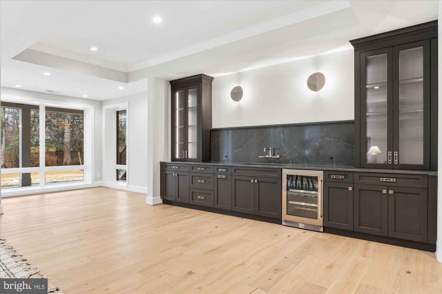 7008 ARBOR LN, MCLEAN, Virginia 22101, 5 Bedrooms Bedrooms, ,7 BathroomsBathrooms,Residential,For sale,7008 ARBOR LN,VAFX2246666 MLS # VAFX2246666